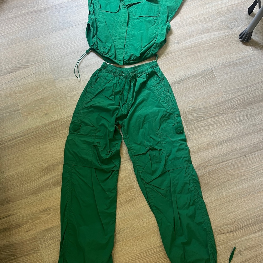 Green Women's Cargo Pants and Top Matching Set